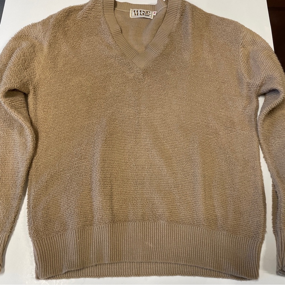 County Seat Men's Crew neck tan Sweater size Medium